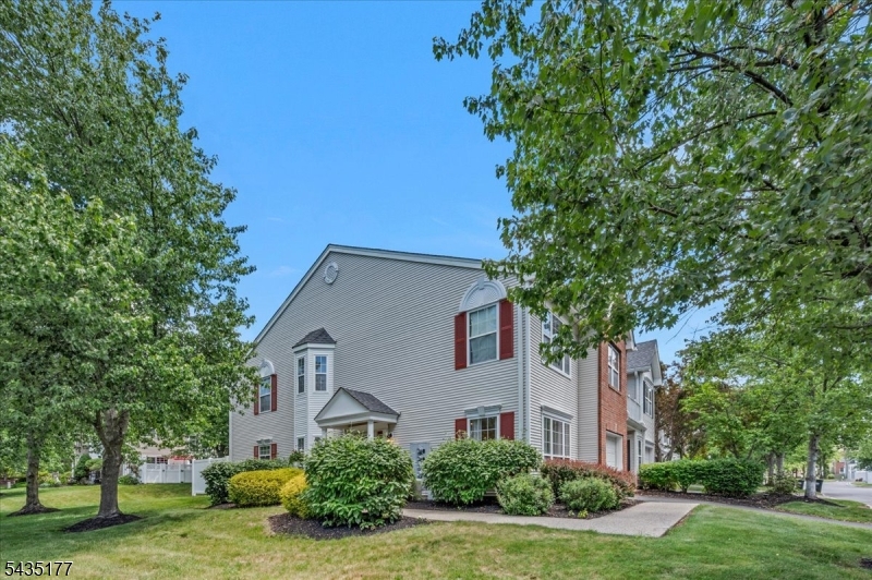 279 Janine Way