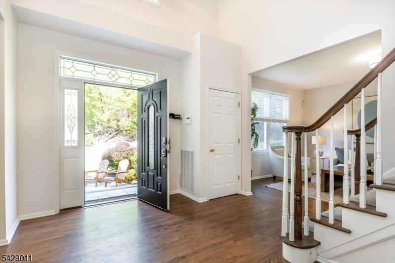 55 Highwood Rd