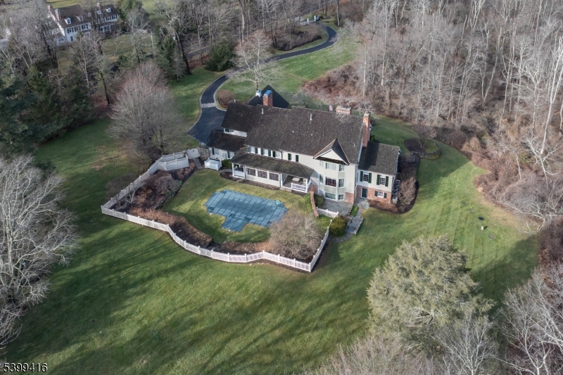 46 Sand Spring Rd