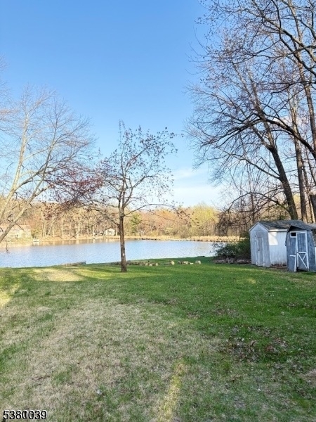 949 Plymouth Lake Dr