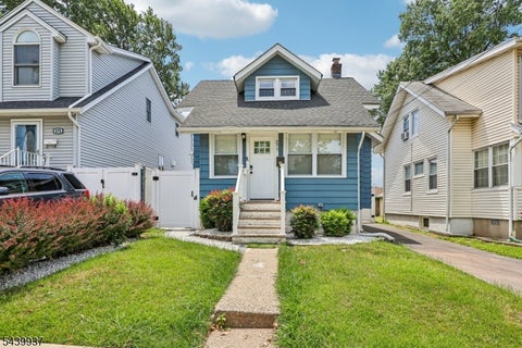 Photo for 377 Parker Ave