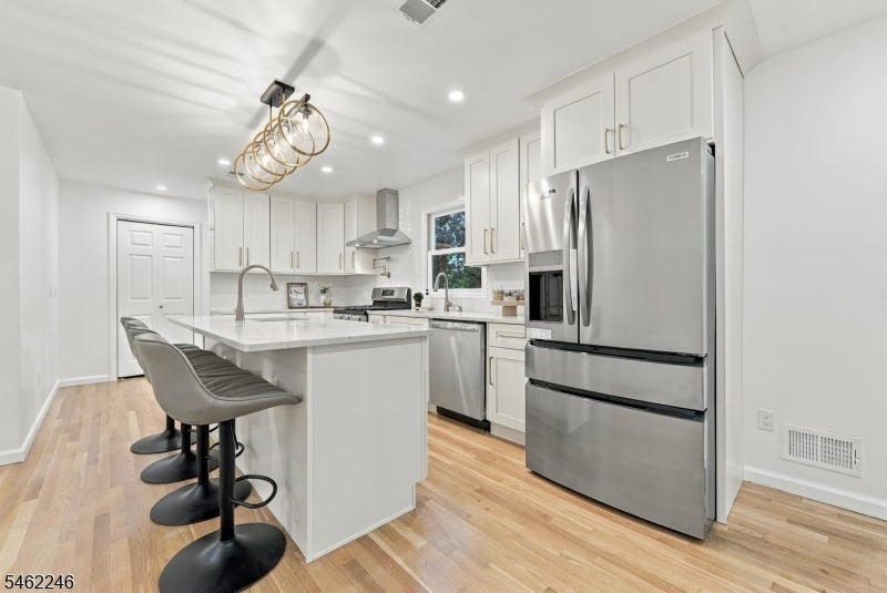 152 Glenwood Ct
