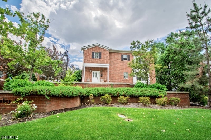199 D Amboy Ave 199D