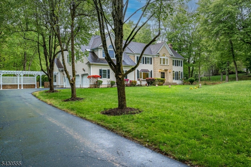 270 Mountain Rd
