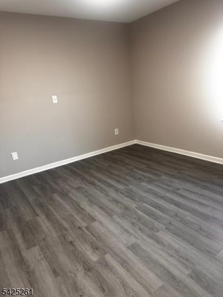 81-83 Hawthorne Ave 1