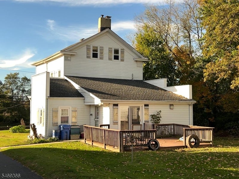 860 River Rd