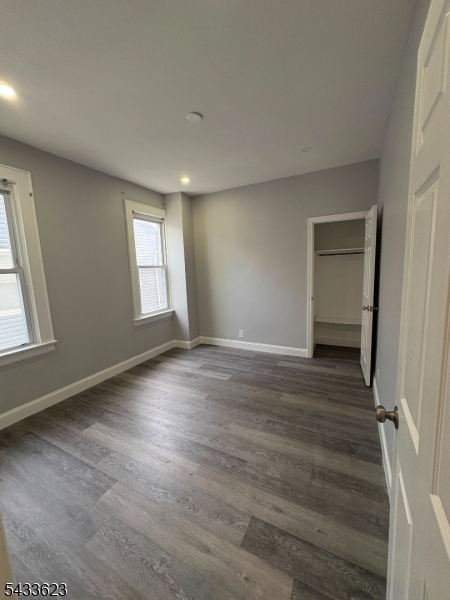 197 Hansbury Ave