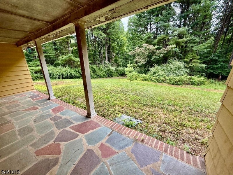 150 Karrville Rd