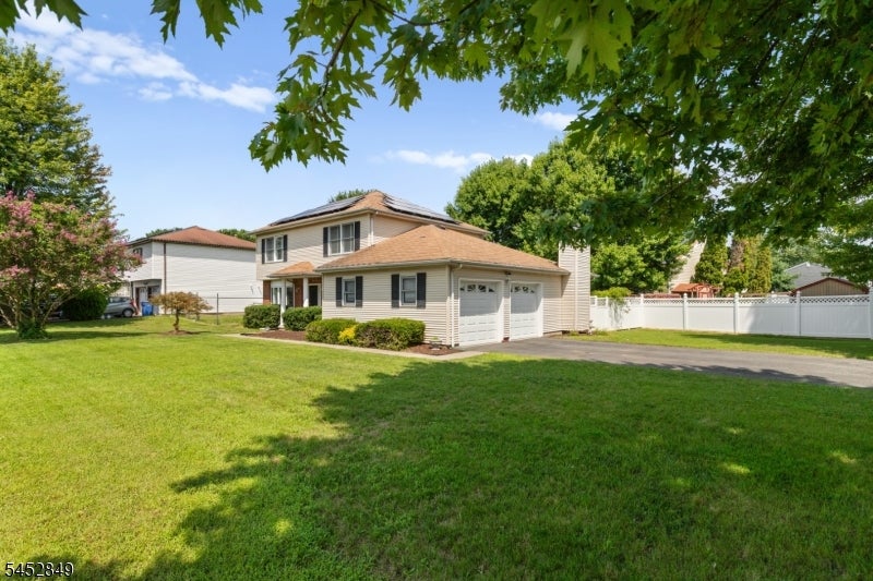 51 Diana Dr