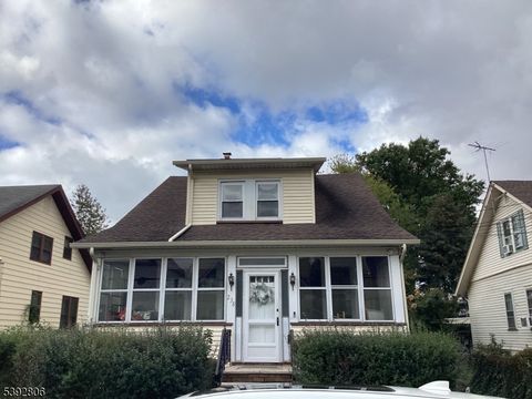 Photo of 238 Vernon Ave, Paterson, NJ 07503 (MLS # 3994219)