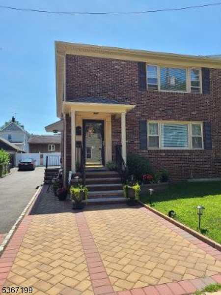 16 Ocean St