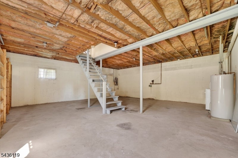 800 Lynda Rd