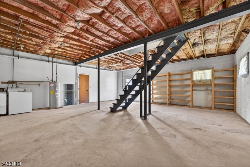 800 Lynda Rd