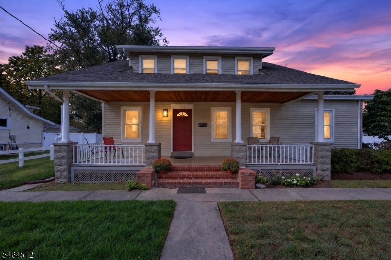 325 Dorn Ave