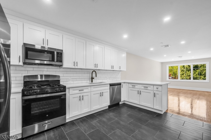 162 Closter Dock Rd C
