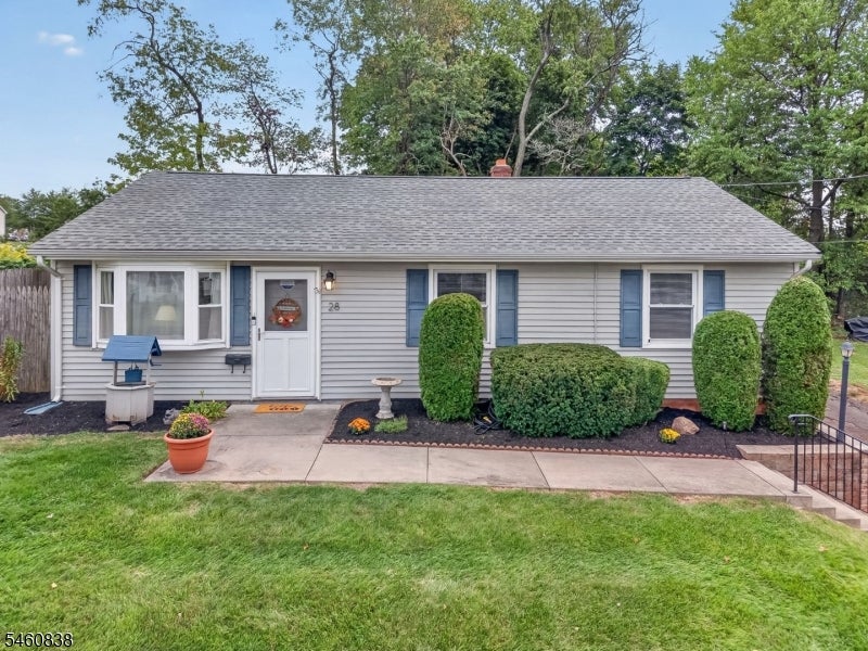 28 Harry Rd