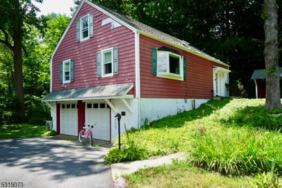 46/48 Oak Rd Boonton Twp. NJ 07005