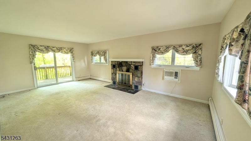 31 Cascade Way