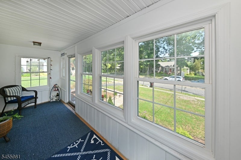 160 Rock Rd