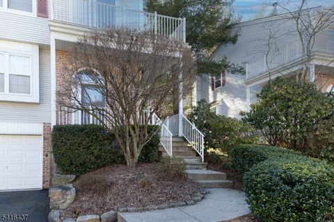 23 Primrose Ln Mount Arlington Boro NJ 07856