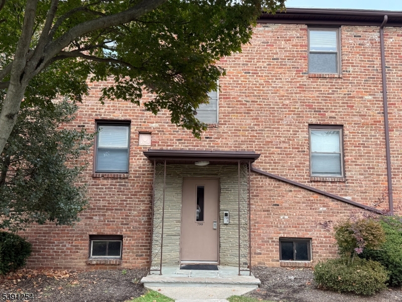 799 Mountain Ave, Apt D