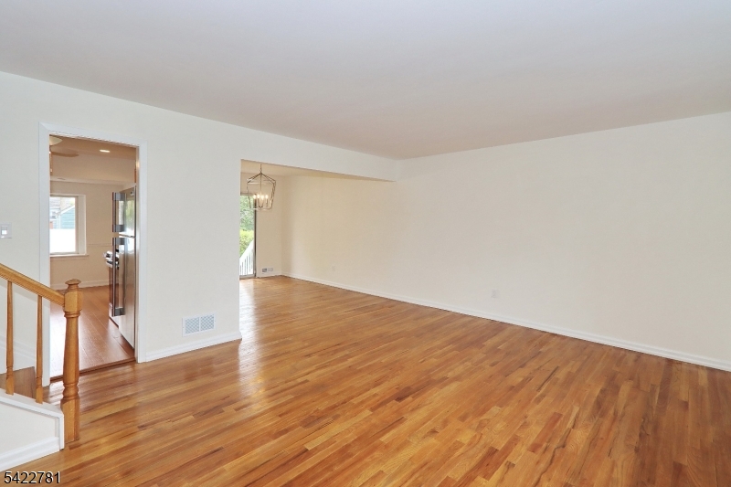 2260 Sunrise Ct