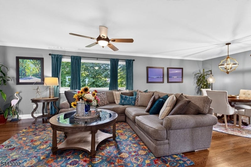 9 Michael Ct