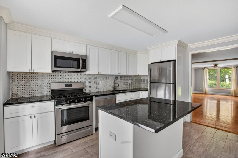 21 Quail Ct