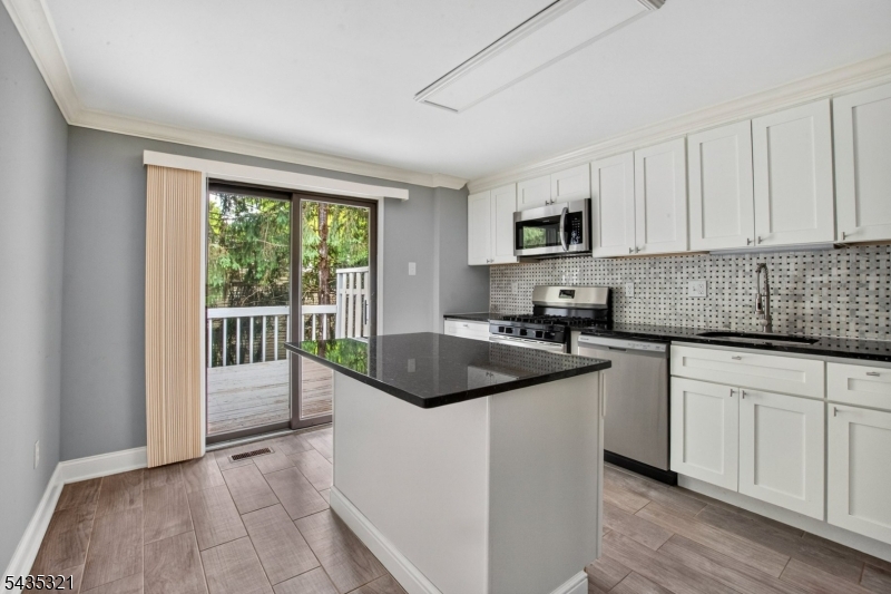 21 Quail Ct