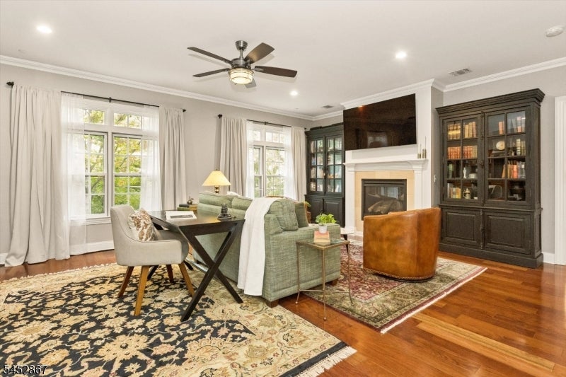 31-41 Church St Unit 301 301
