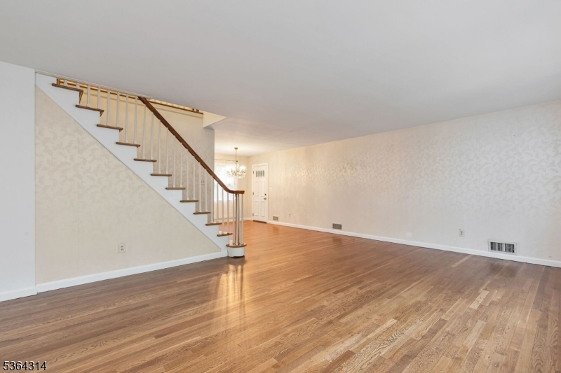 149 Tillotson Rd