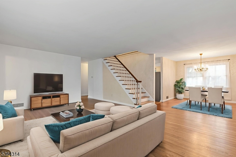 149 Tillotson Rd