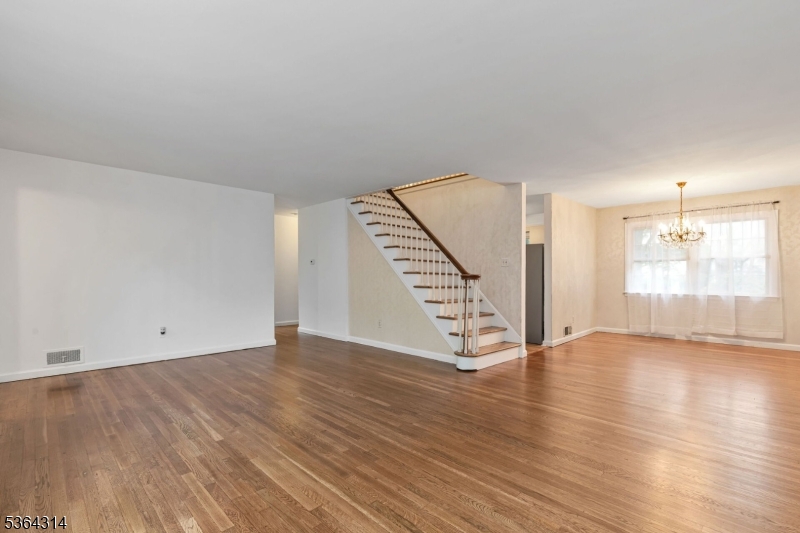 149 Tillotson Rd