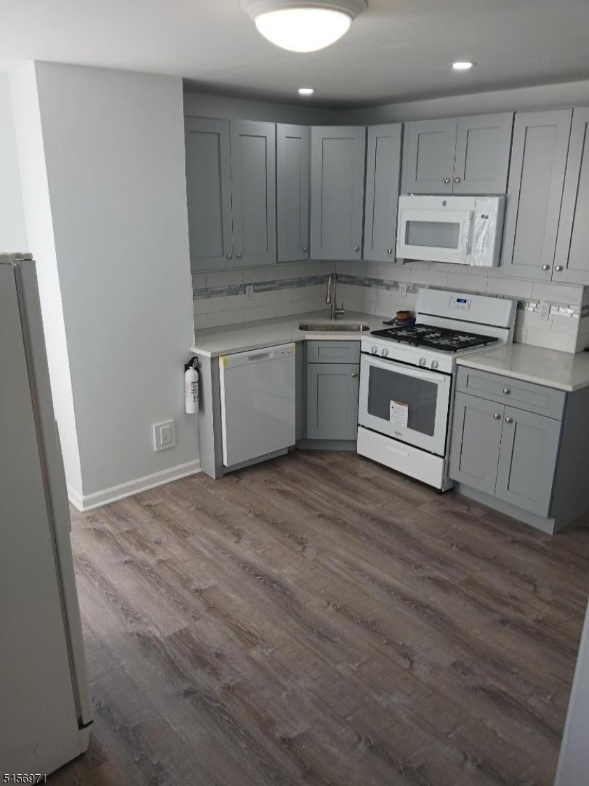 36 Smith St 2