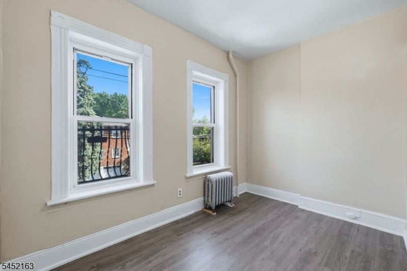 5 Monroe St 5