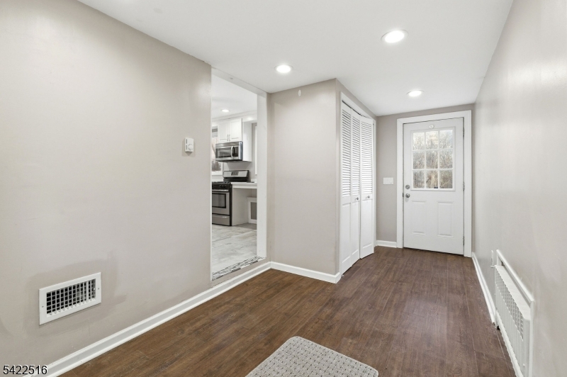 371 A Elizabeth Ave A