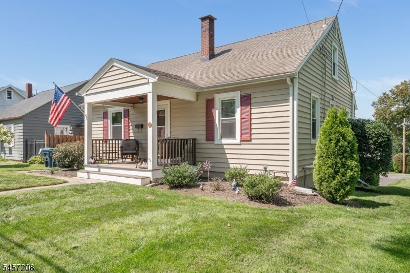 31 Victory Ave