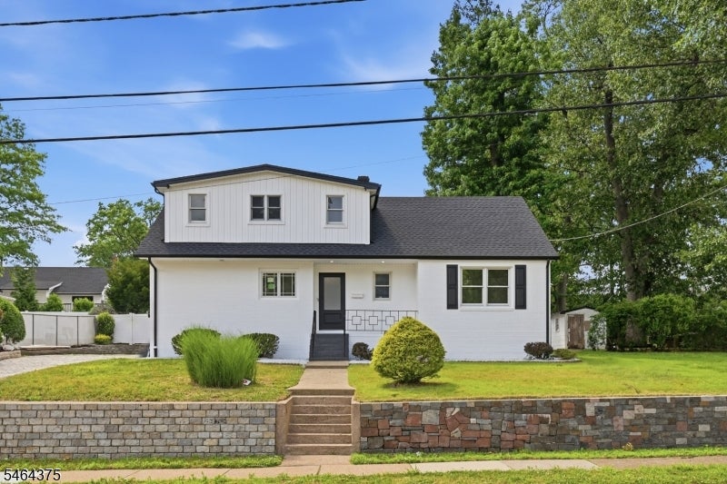 768 Birch Ave