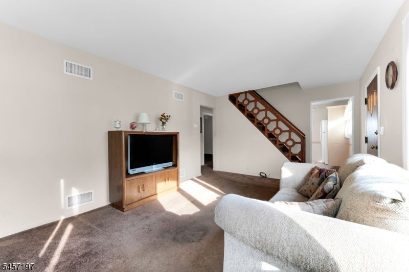 2747 Meister Ave