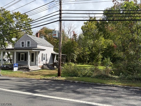 Photo for 494 Southern Blvd