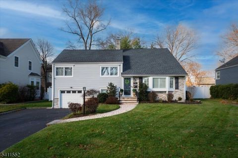 22 S Wickom Dr Westfield Town NJ 07090