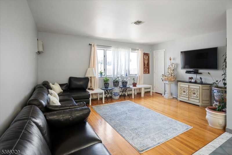 131 Shaler Ave