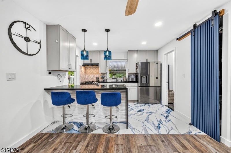 532 Glen Rd
