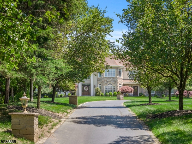 237 Zion Rd