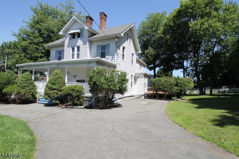 238 Claremont Ave 1