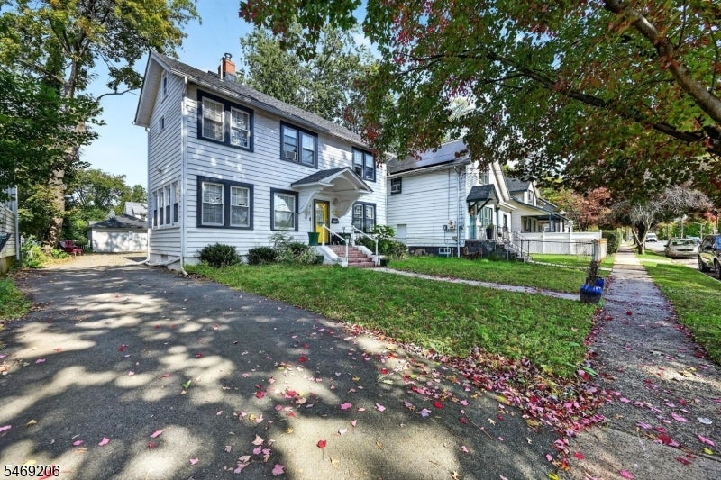 18 Randolph Rd