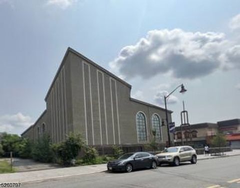 400 Dr MLK Jr Blvd East Orange City NJ 07018