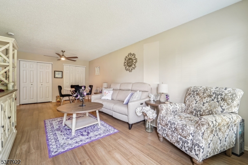 1271 Heath Ct 1271