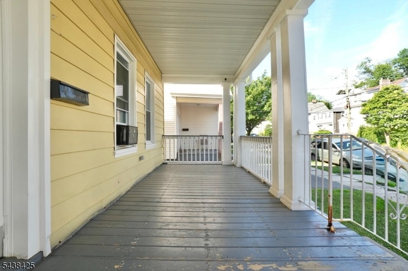 83 Berkeley Ave