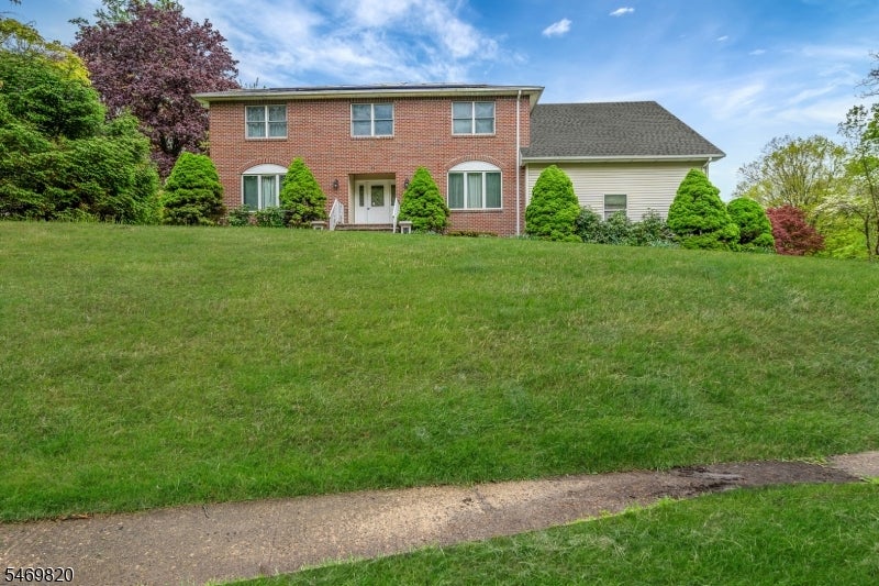 11 Ledgerock Ct
